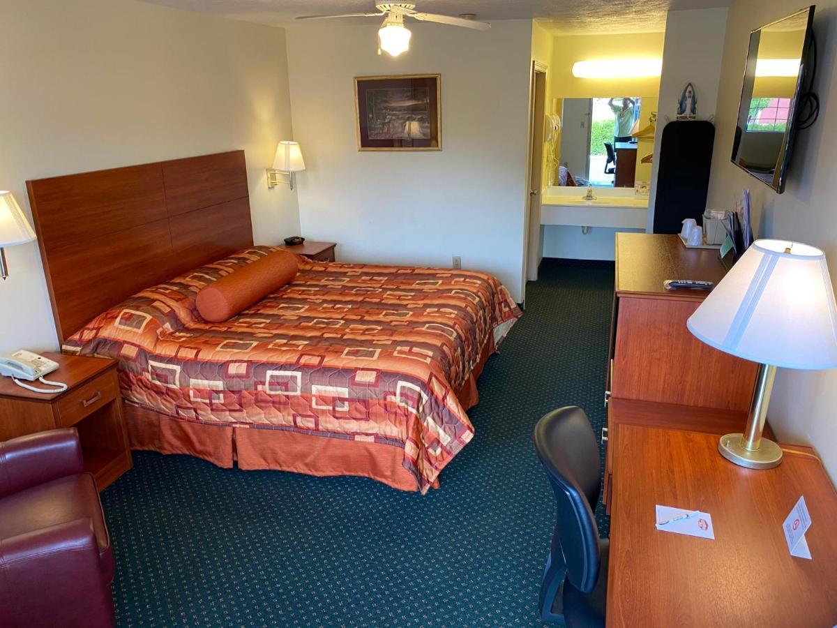 Country Hearth Inn-Юнион-Сити Экстерьер фото