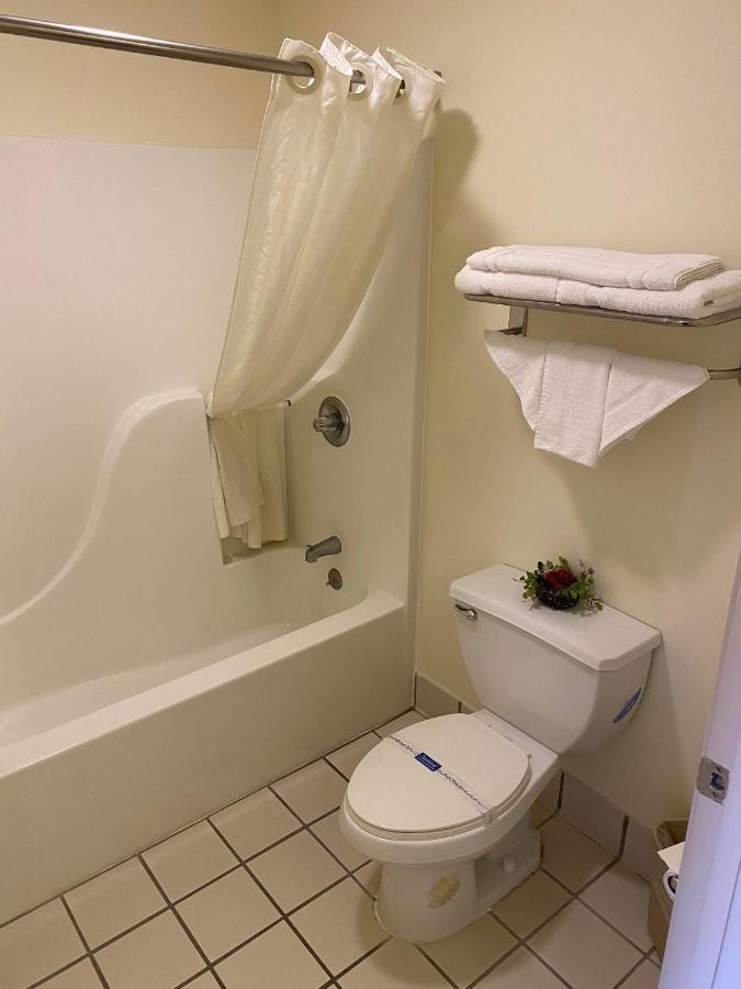 Country Hearth Inn-Юнион-Сити Номер фото